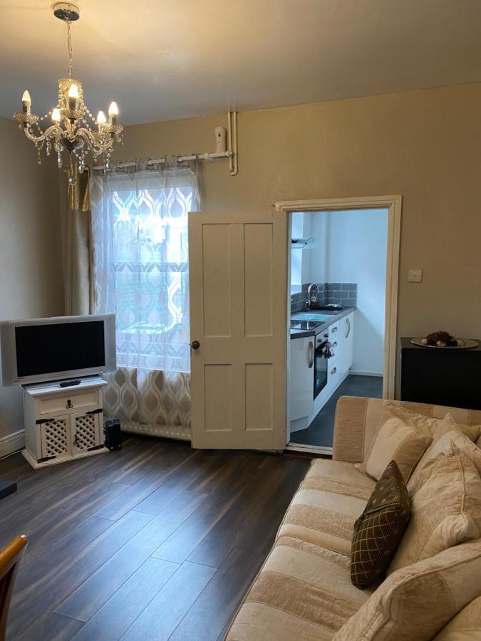 Отель Jubilee House Ноттингем Экстерьер фото